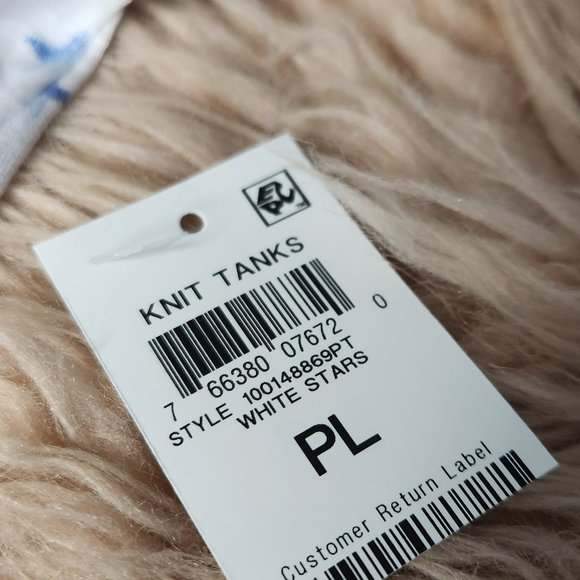 NWT STYLE & CO PATRIOTIC  STARS KNIT FLOWY TANK TOP -VARIOUS PETITE SIZES - Picture 11 of 11